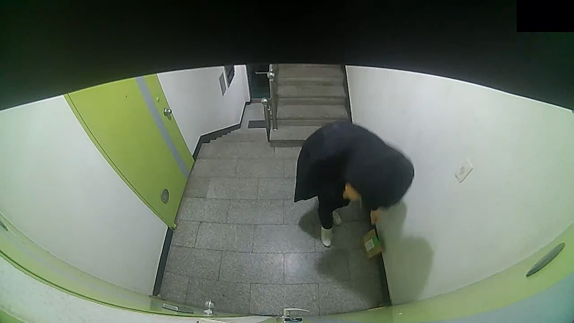 택배 분실 책임, 아파트 CCTV 열람, 현관 CCTV, 택배 도난, CCTV 설치